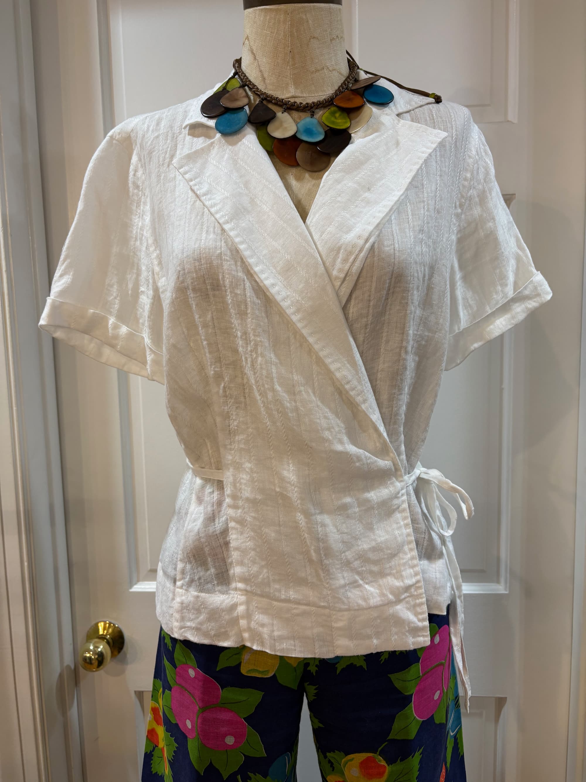 Brooks Brothers 346 100% Linen Wrap Top — Deep V Self-Tie Waist | Size 8
