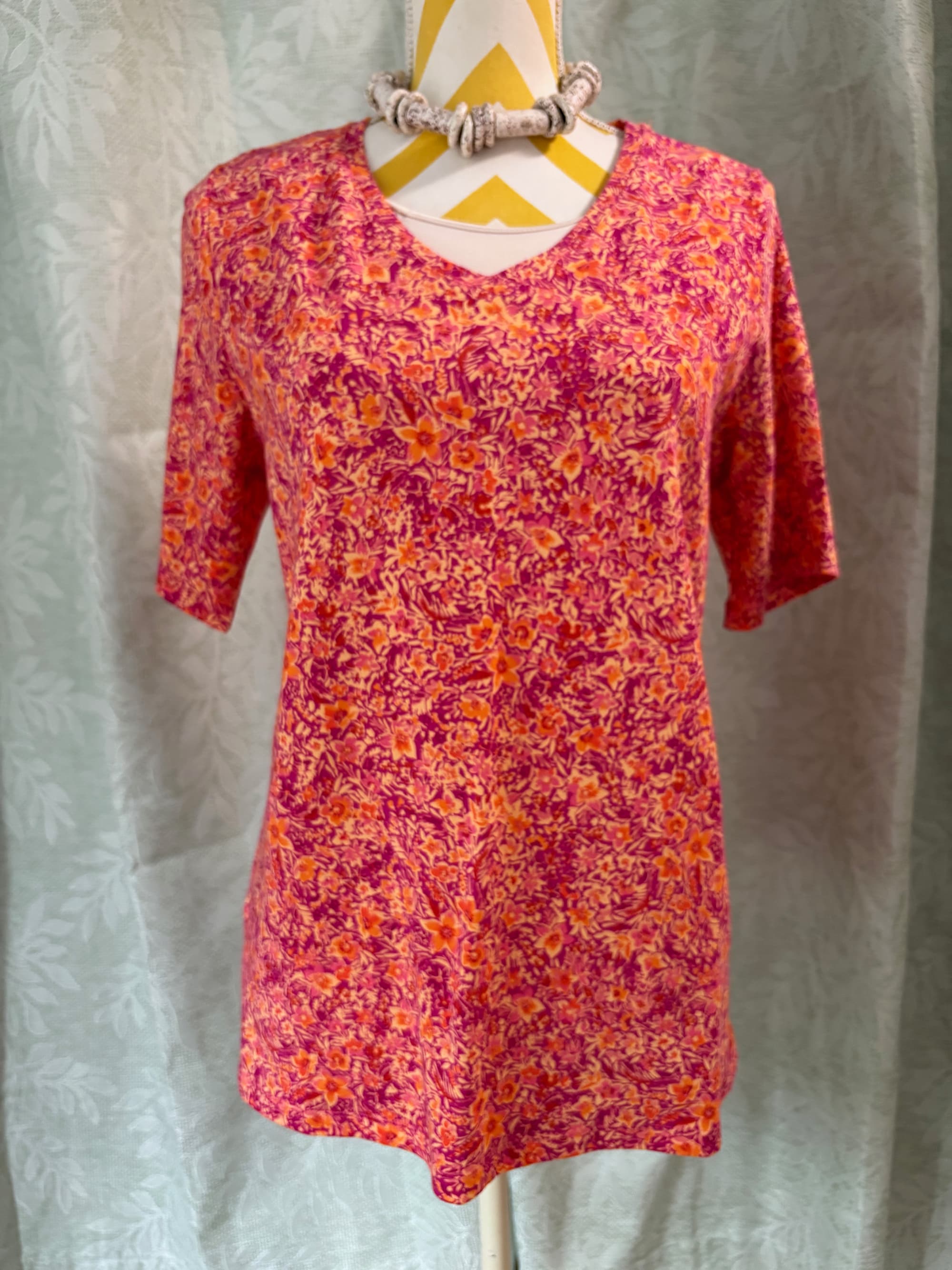Isaac Mizrahi Live! Vibrant Floral V-Neck Knit Top
