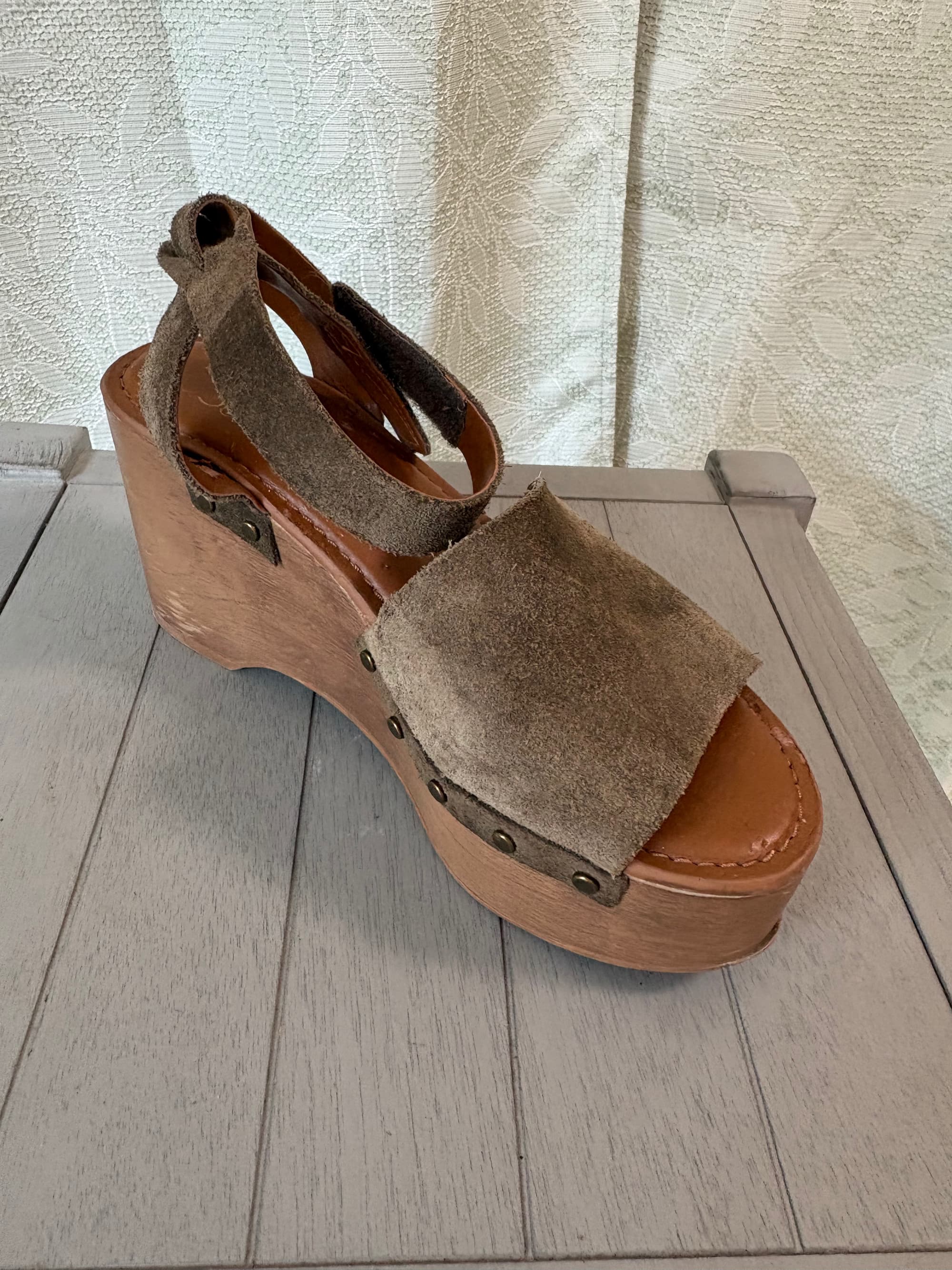 Franco Sarto Juliette Olive Suede Platform Wedge Clog Sandals